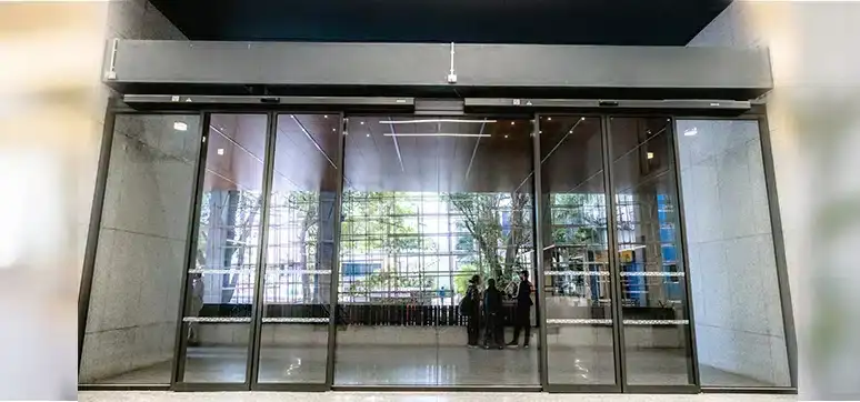 Comprehensive Guide to Selecting Automatic Entrance Solutions