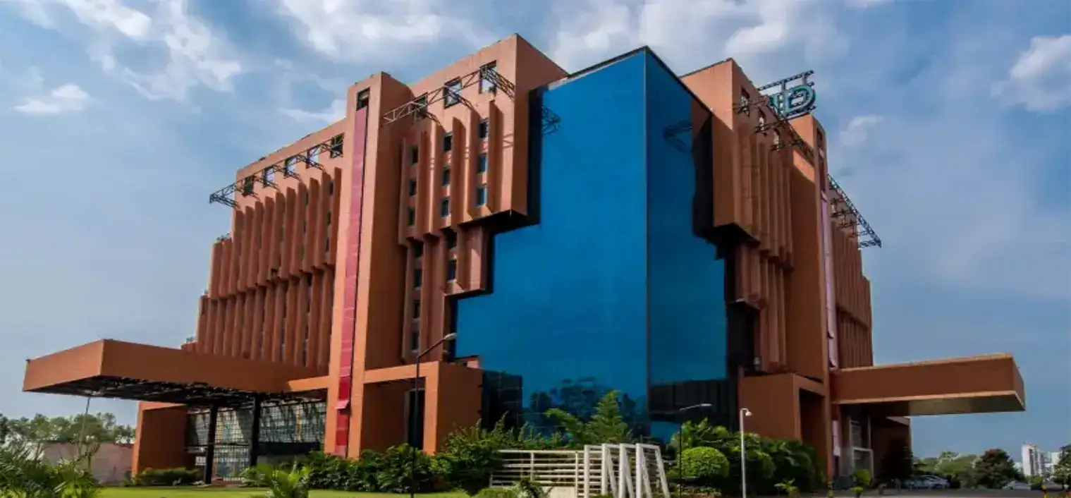 Wienerberger aspect clay ventilated façade tiles